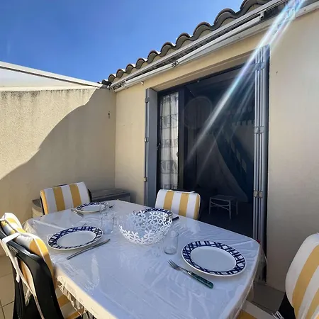 Appartement 2 Pieces Climatise Avec Parking - - Fr-1-229-898 *